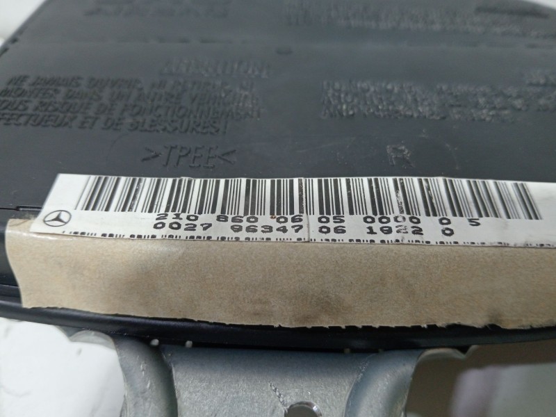 Recambio de airbag delantero derecho para mercedes-benz clase e (w210) e 55 amg (210.074) referencia OEM IAM 2108600605  