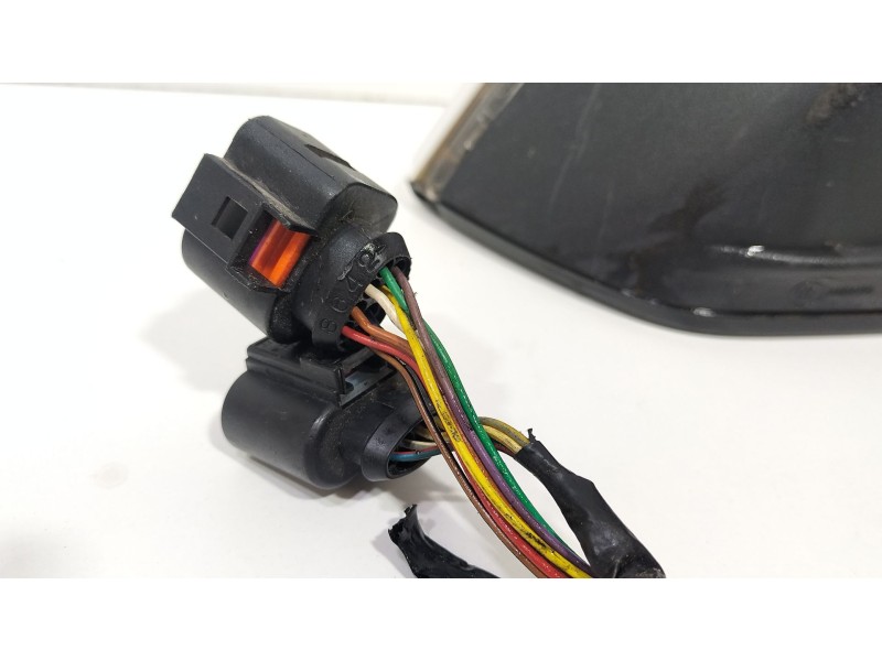 Recambio de retrovisor derecho para seat leon st (5f8) 1.0 tsi referencia OEM IAM 5F1857508Q  