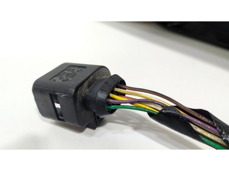 Recambio de retrovisor izquierdo para seat leon st (5f8) 1.0 tsi referencia OEM IAM 5F1857507P  