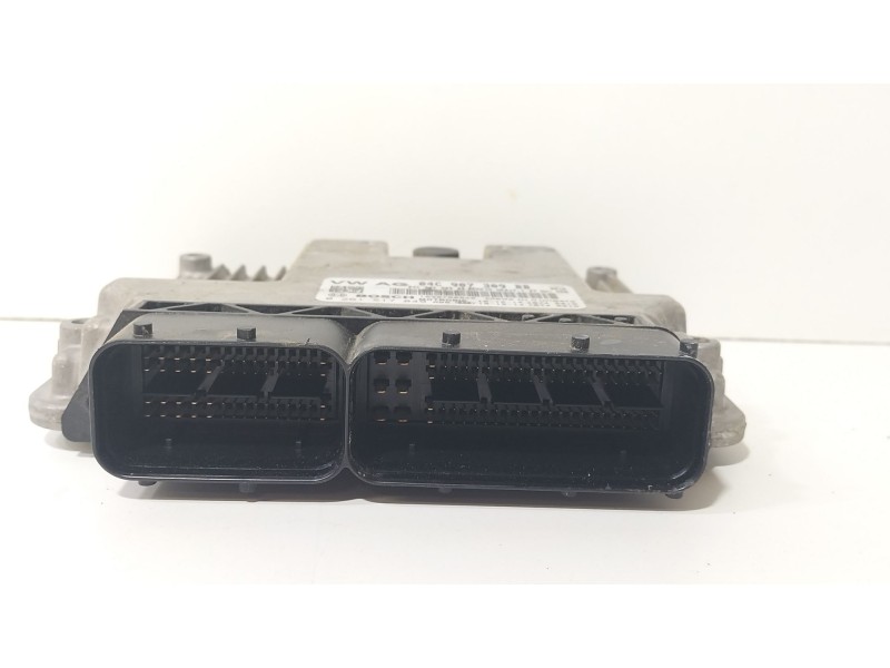 Recambio de centralita motor uce para seat leon st (5f8) 1.0 tsi referencia OEM IAM 04C907309BB  