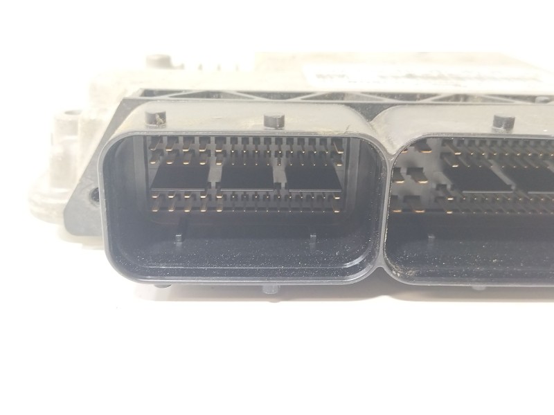 Recambio de centralita motor uce para seat leon st (5f8) 1.0 tsi referencia OEM IAM 04C907309BB  