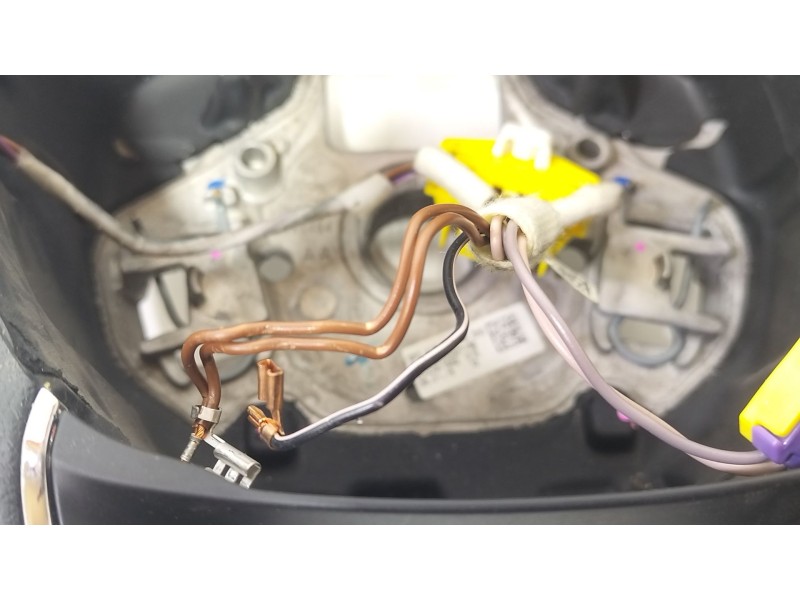 Recambio de volante multifuncion para seat leon st (5f8) 1.0 tsi referencia OEM IAM 5F0419091AH  