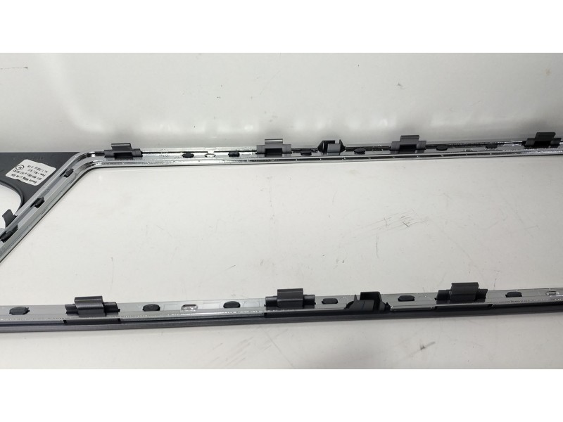 Recambio de moldura para seat leon st (5f8) 1.0 tsi referencia OEM IAM 5F1858061A  