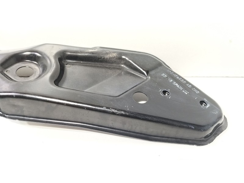 Recambio de moldura para seat leon st (5f8) 1.0 tsi referencia OEM IAM 5f0806930  