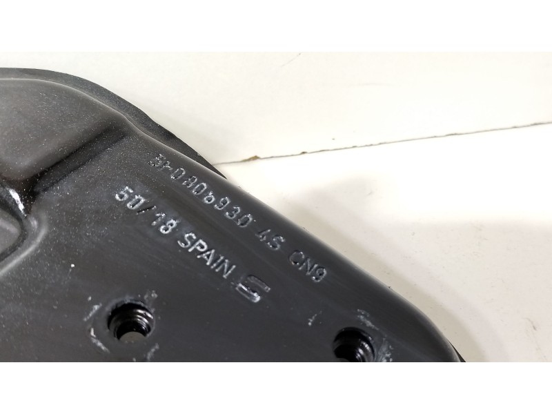 Recambio de moldura para seat leon st (5f8) 1.0 tsi referencia OEM IAM 5f0806930  