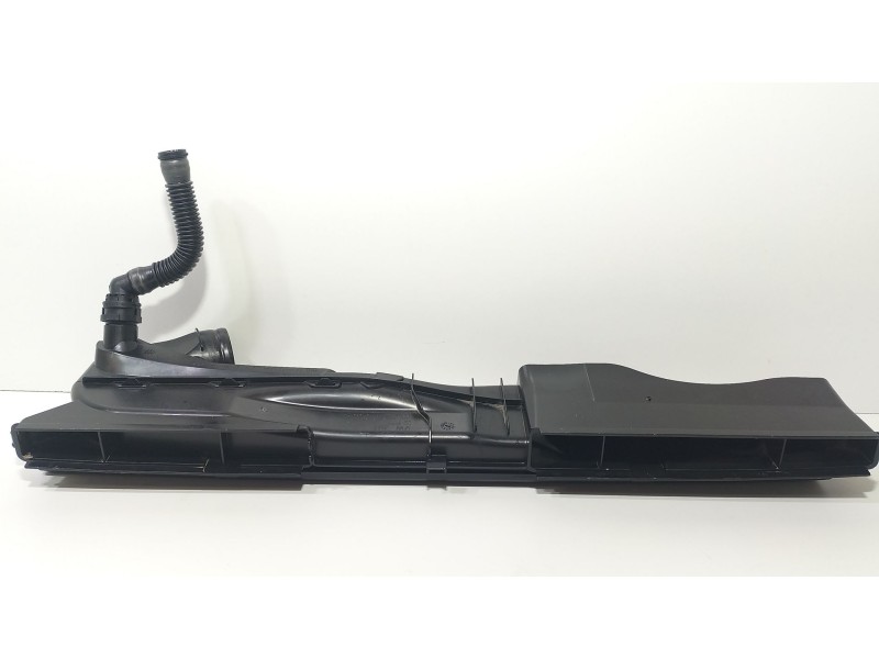 Recambio de conducto canalizador aire interior para seat leon st (5f8) 1.0 tsi referencia OEM IAM 5Q0129621B  