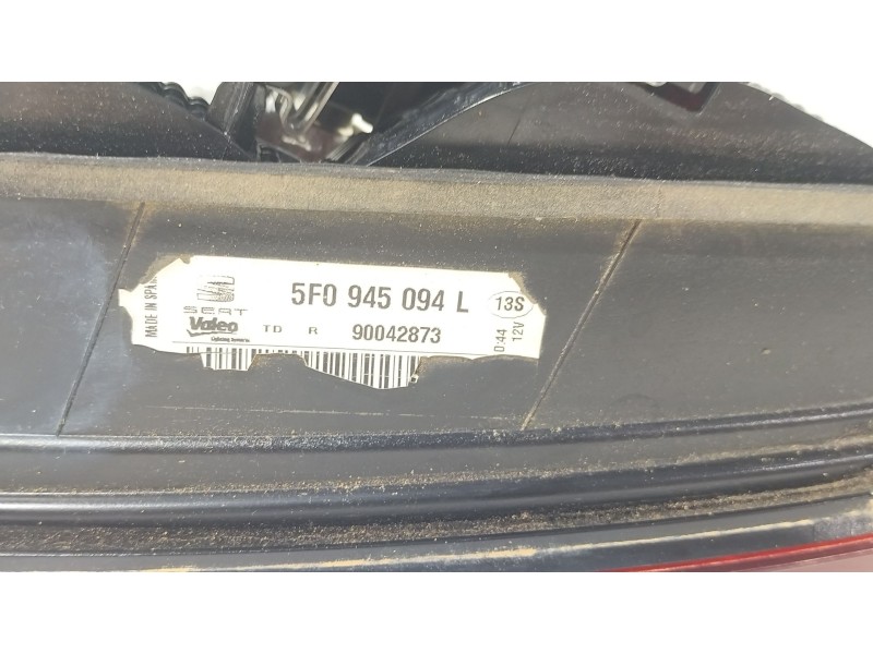 Recambio de piloto trasero derecho de porton para seat leon st (5f8) 1.0 tsi referencia OEM IAM 5F0945094L  