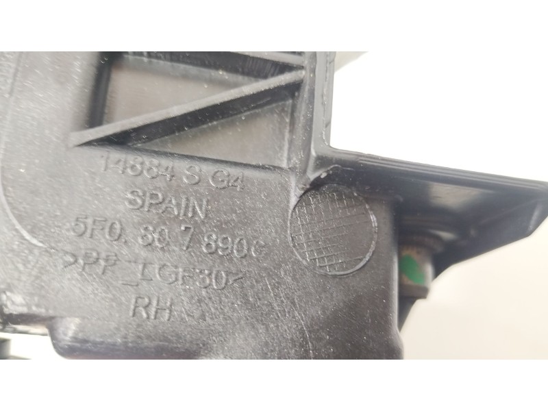 Recambio de moldura para seat leon st (5f8) 1.0 tsi referencia OEM IAM 5F0807890C  