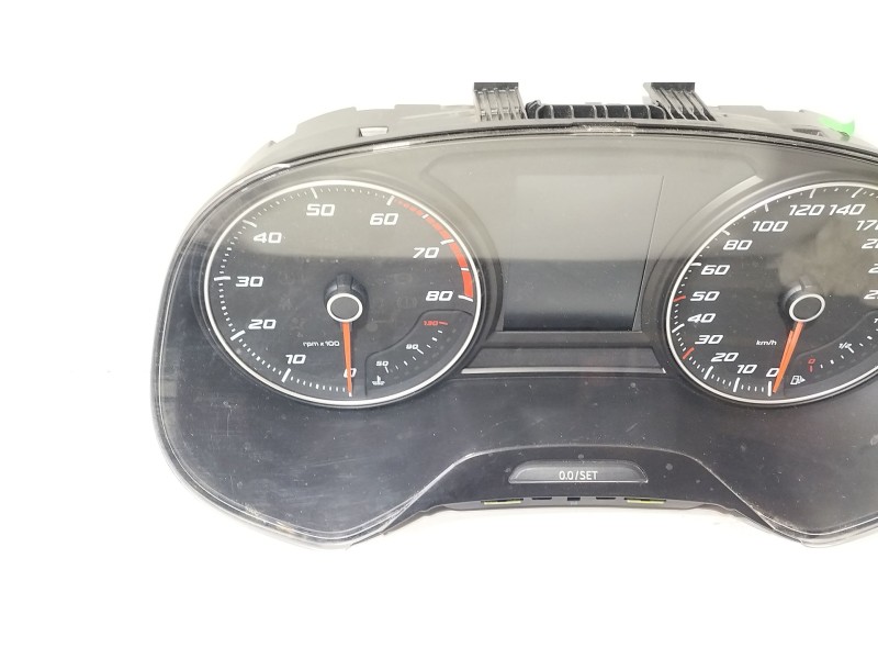 Recambio de cuadro instrumentos para seat leon st (5f8) 1.0 tsi referencia OEM IAM 5F0920740F  