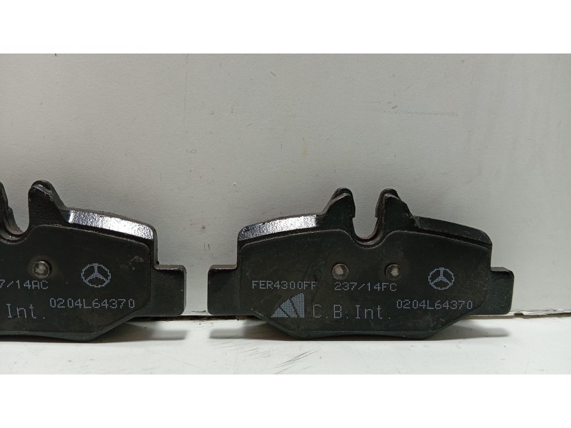 Recambio de pastillas de freno para mercedes-benz clase v (w447) v 200 cdi / d 4-matic (447.811, 447.813, 447.815) referencia OE