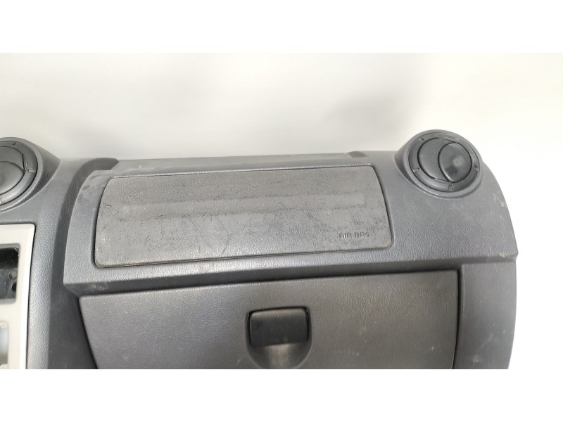 Recambio de salpicadero para dacia logan (ls_) 1.5 dci (ls0w) referencia OEM IAM 681002065R  