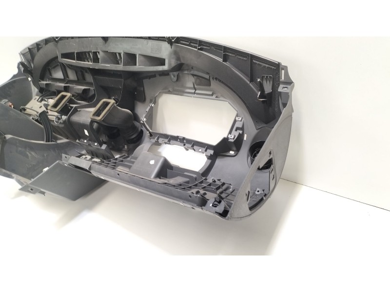 Recambio de salpicadero para dacia logan (ls_) 1.5 dci (ls0w) referencia OEM IAM 681002065R  