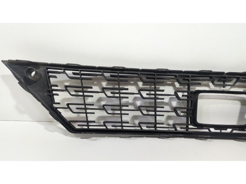 Recambio de rejilla paragolpes delantero para seat leon st (5f8) 1.0 tsi referencia OEM IAM 5F0853667H  