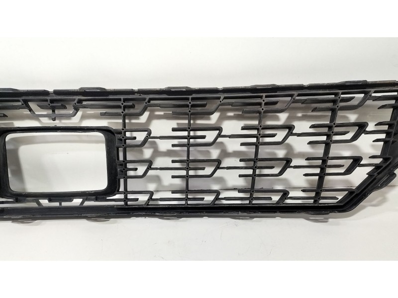 Recambio de rejilla paragolpes delantero para seat leon st (5f8) 1.0 tsi referencia OEM IAM 5F0853667H  