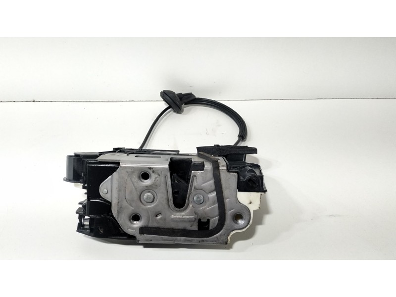 Recambio de cerradura puerta delantera izquierda para seat leon st (5f8) 1.0 tsi referencia OEM IAM 5K1837016J  