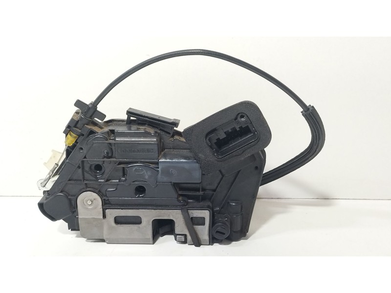 Recambio de cerradura puerta trasera derecha para seat leon st (5f8) 1.0 tsi referencia OEM IAM 5K4839016AF  