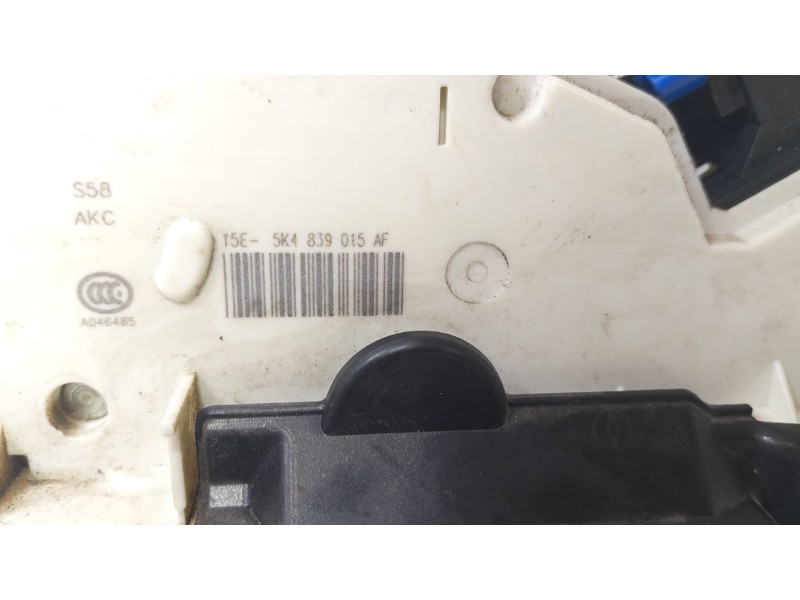 Recambio de cerradura puerta trasera izquierda para seat leon st (5f8) 1.0 tsi referencia OEM IAM 5K4839015AF  