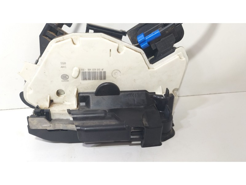 Recambio de cerradura puerta trasera izquierda para seat leon st (5f8) 1.0 tsi referencia OEM IAM 5K4839015AF  