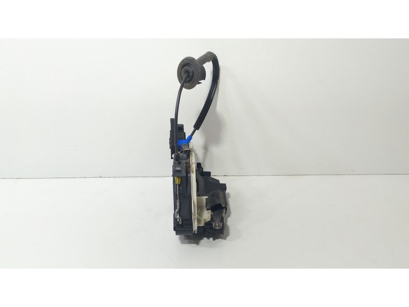 Recambio de cerradura puerta trasera izquierda para seat leon st (5f8) 1.0 tsi referencia OEM IAM 5K4839015AF  