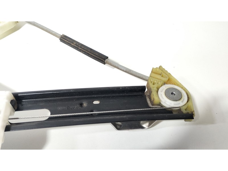 Recambio de elevalunas trasero derecho para seat leon st (5f8) 1.0 tsi referencia OEM IAM 5F4839462D  