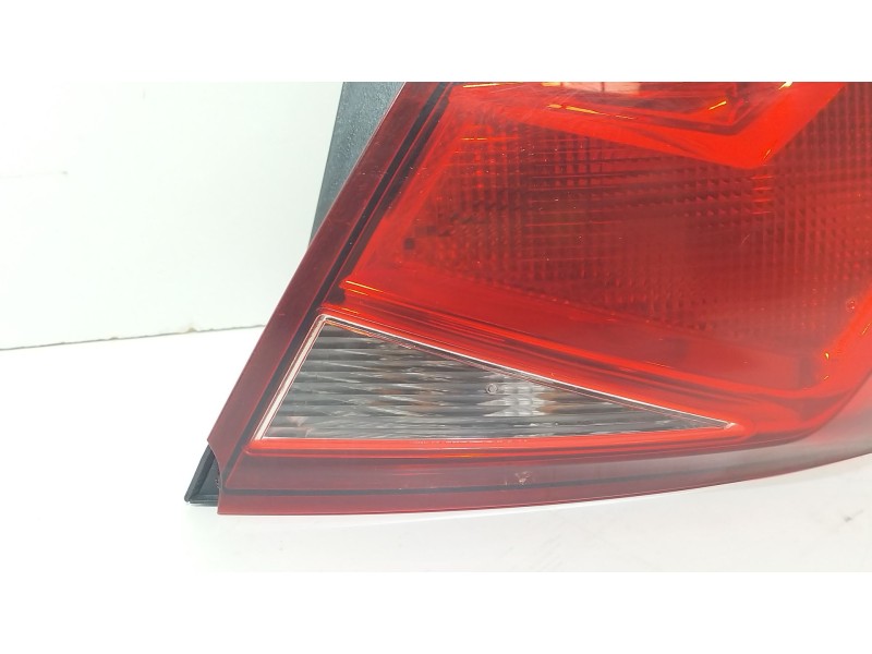 Recambio de piloto trasero derecho para seat leon st (5f8) 1.0 tsi referencia OEM IAM 5F0945096D  