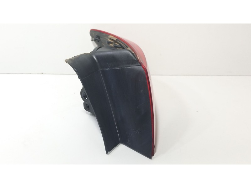 Recambio de piloto trasero derecho para seat leon st (5f8) 1.0 tsi referencia OEM IAM 5F0945096D  