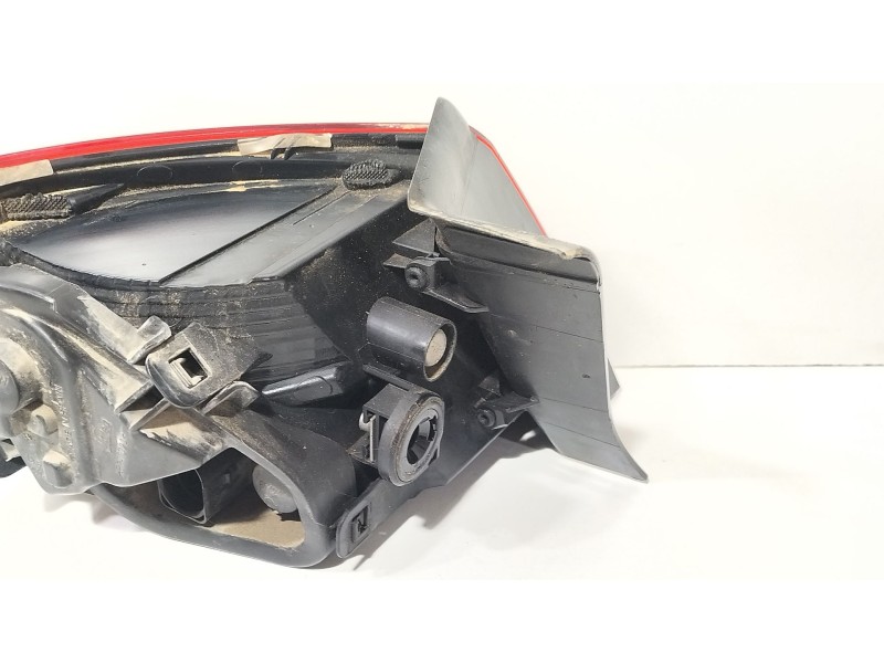 Recambio de piloto trasero derecho para seat leon st (5f8) 1.0 tsi referencia OEM IAM 5F0945096D  