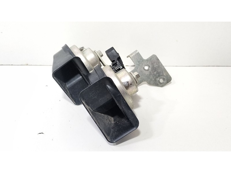 Recambio de claxon para seat leon st (5f8) 1.0 tsi referencia OEM IAM 5C0951223C  