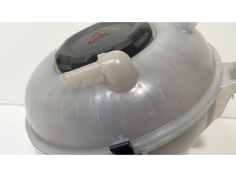 Recambio de deposito expansion para seat leon st (5f8) 1.0 tsi referencia OEM IAM 5Q0121407S  