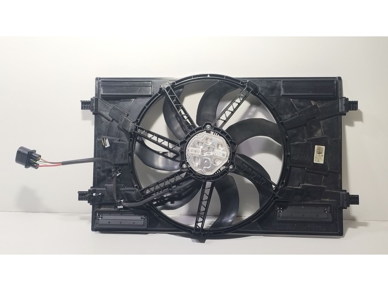 Recambio de electroventilador para seat leon st (5f8) 1.0 tsi referencia OEM IAM 5Q0121203DQ  