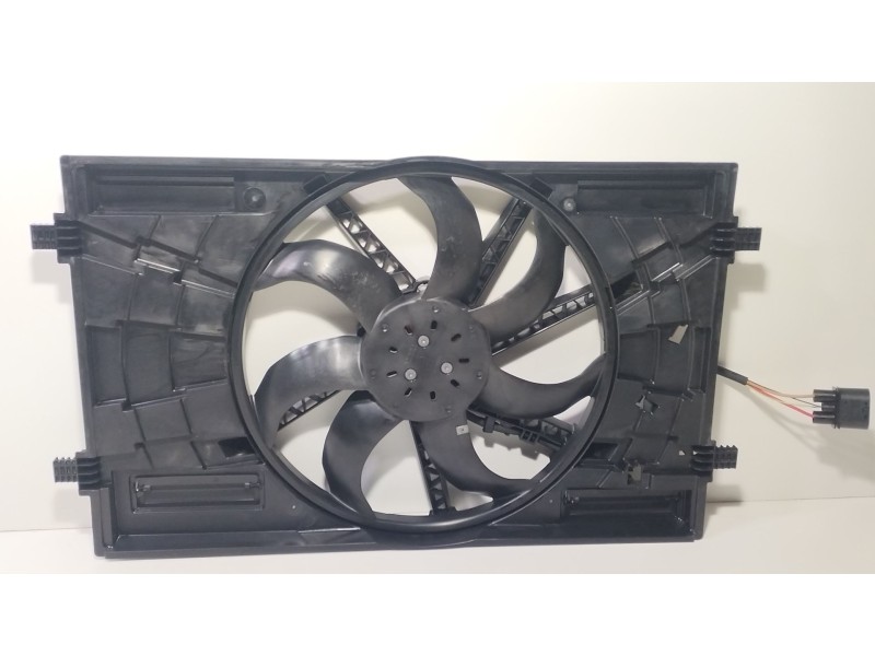 Recambio de electroventilador para seat leon st (5f8) 1.0 tsi referencia OEM IAM 5Q0121203DQ  
