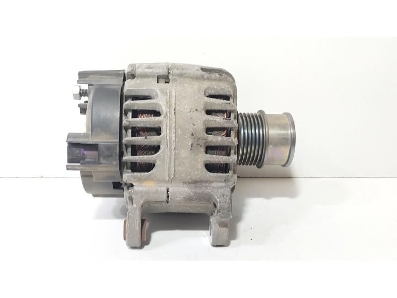 Recambio de alternador para seat leon st (5f8) 1.0 tsi referencia OEM IAM 04E903015  