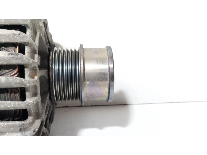 Recambio de alternador para seat leon st (5f8) 1.0 tsi referencia OEM IAM 04E903015  