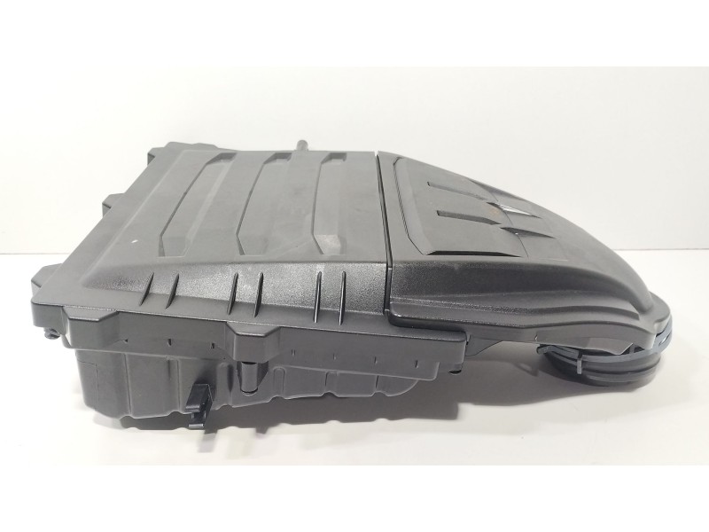 Recambio de filtro aire para seat leon st (5f8) 1.0 tsi referencia OEM IAM 04C129620A  