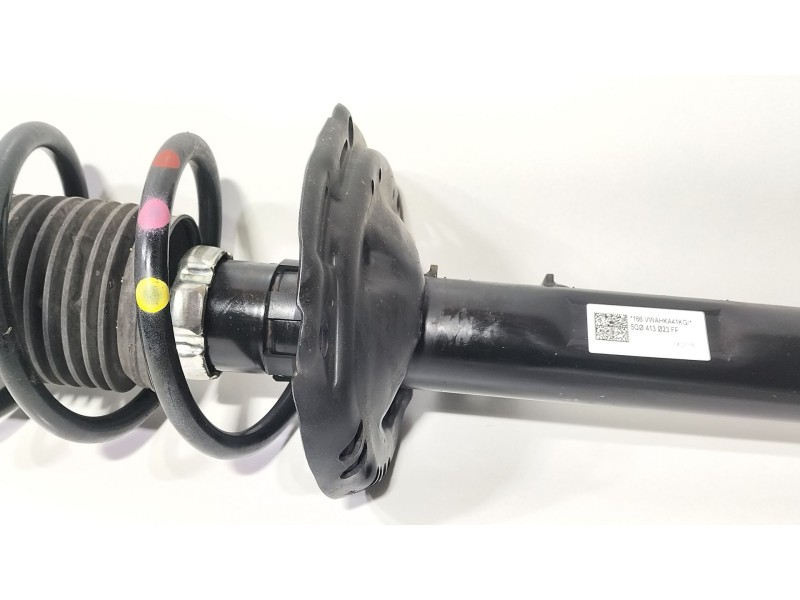 Recambio de amortiguador delantero izquierdo para seat leon st (5f8) 1.0 tsi referencia OEM IAM 5Q0413023FP  