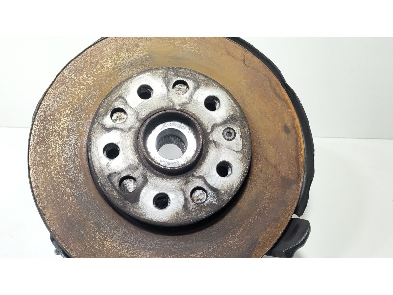 Recambio de mangueta delantera derecha para seat leon st (5f8) 1.0 tsi referencia OEM IAM 5Q0407254C  