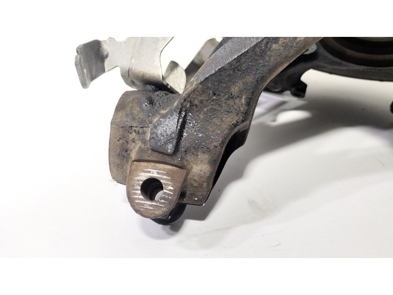 Recambio de mangueta delantera derecha para seat leon st (5f8) 1.0 tsi referencia OEM IAM 5Q0407254C  