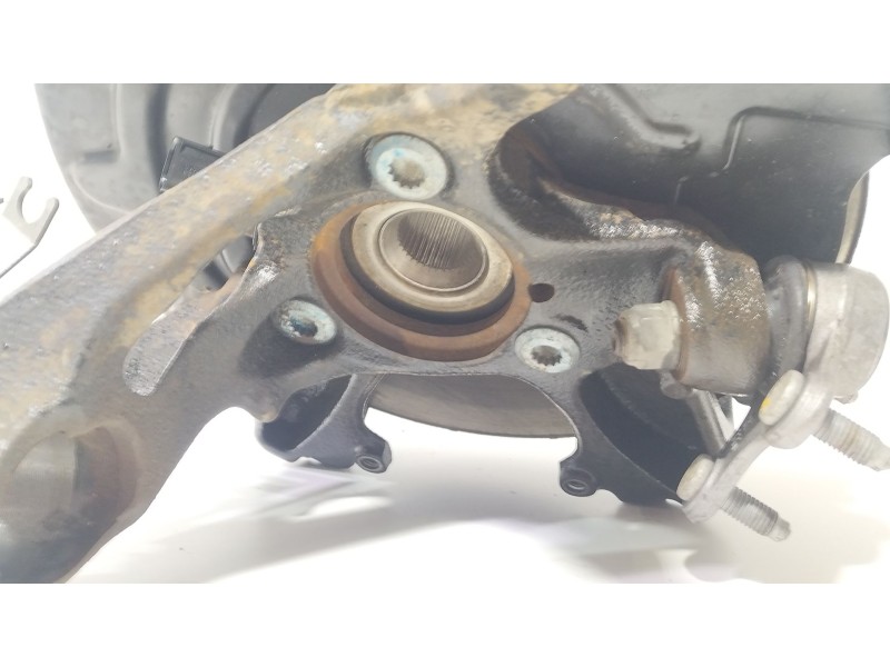 Recambio de mangueta delantera derecha para seat leon st (5f8) 1.0 tsi referencia OEM IAM 5Q0407254C  