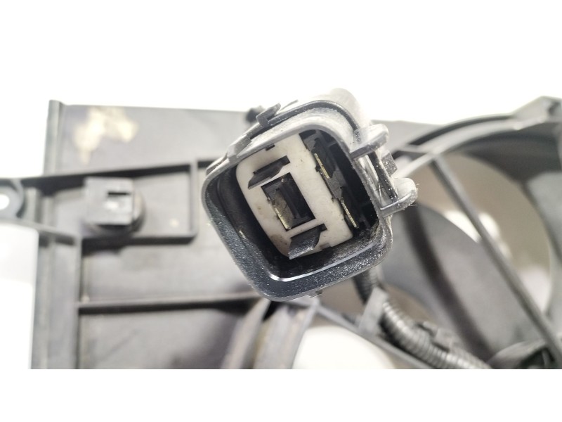 Recambio de electroventilador para hyundai tucson (jm) 2.0 crdi referencia OEM IAM 253802EXXX  
