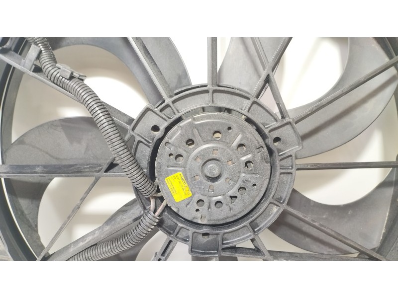 Recambio de electroventilador para hyundai tucson (jm) 2.0 crdi referencia OEM IAM 253802EXXX  