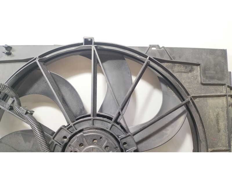 Recambio de electroventilador para hyundai tucson (jm) 2.0 crdi referencia OEM IAM 253802EXXX  