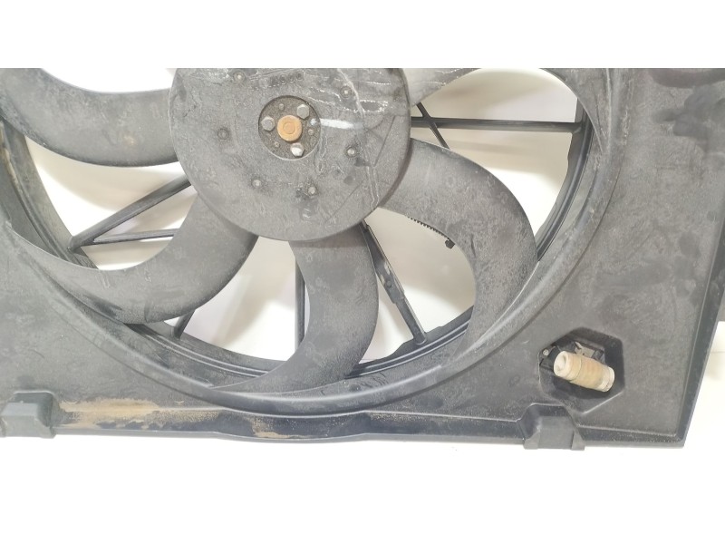 Recambio de electroventilador para hyundai tucson (jm) 2.0 crdi referencia OEM IAM 253802EXXX  