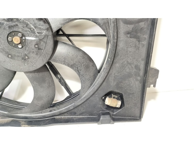 Recambio de electroventilador para hyundai tucson (jm) 2.0 crdi referencia OEM IAM 253802EXXX  