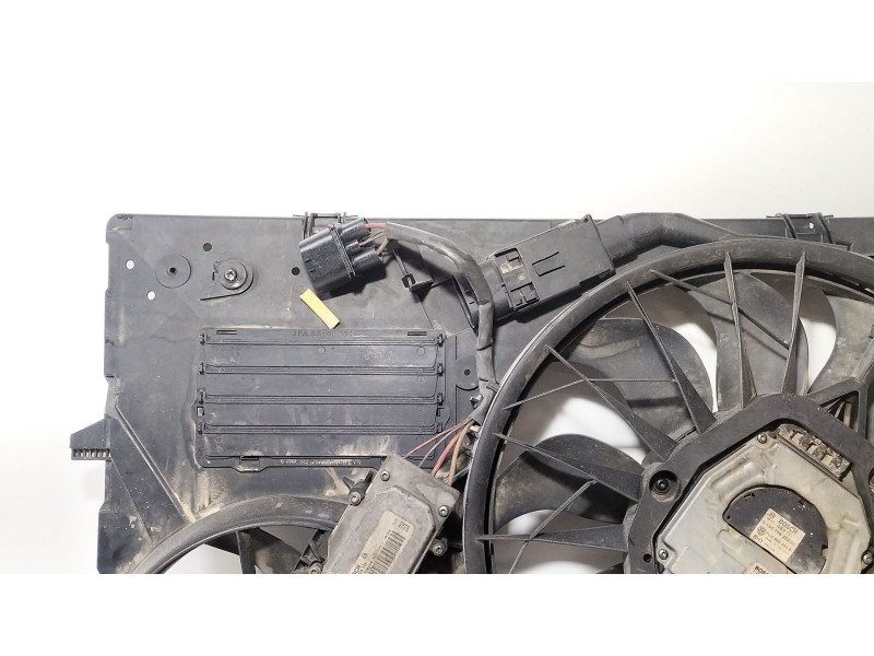 Recambio de electroventilador para volkswagen touareg (7la, 7l6, 7l7) 5.0 v10 tdi referencia OEM IAM 7L0121208G  