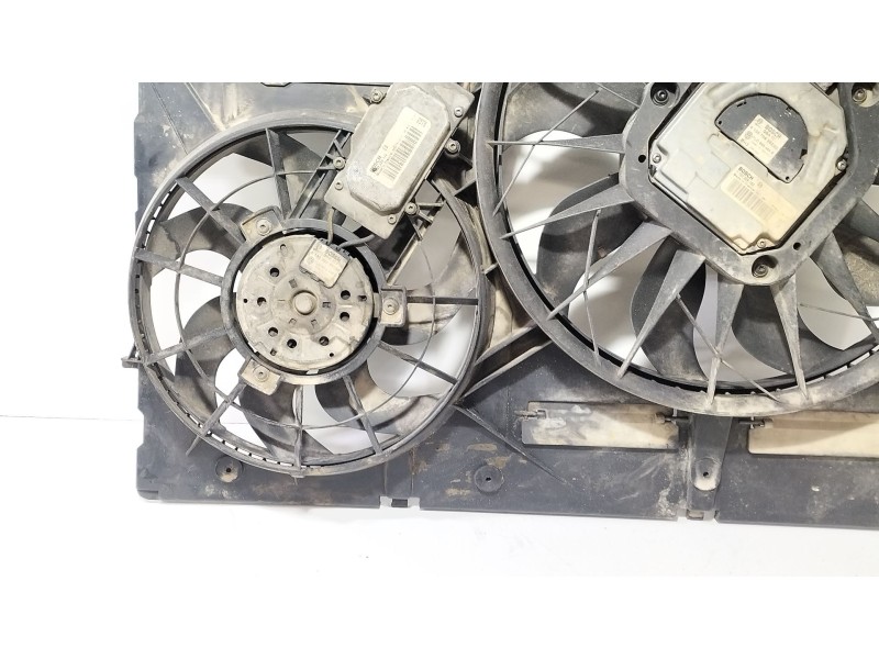 Recambio de electroventilador para volkswagen touareg (7la, 7l6, 7l7) 5.0 v10 tdi referencia OEM IAM 7L0121208G  
