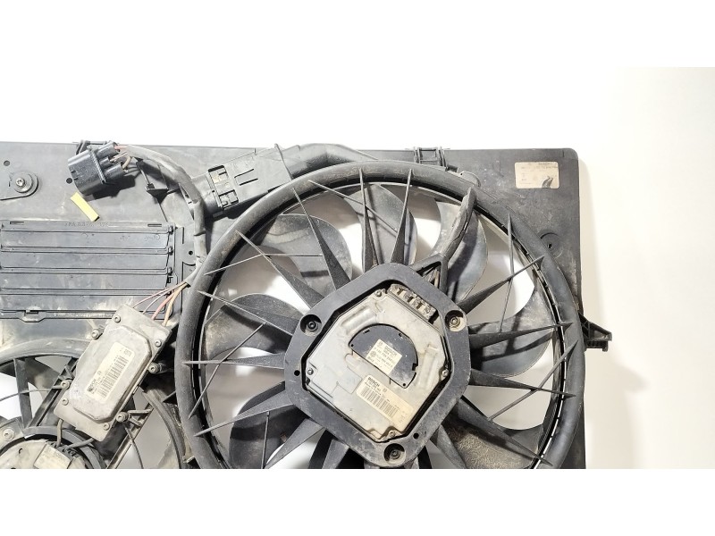 Recambio de electroventilador para volkswagen touareg (7la, 7l6, 7l7) 5.0 v10 tdi referencia OEM IAM 7L0121208G  