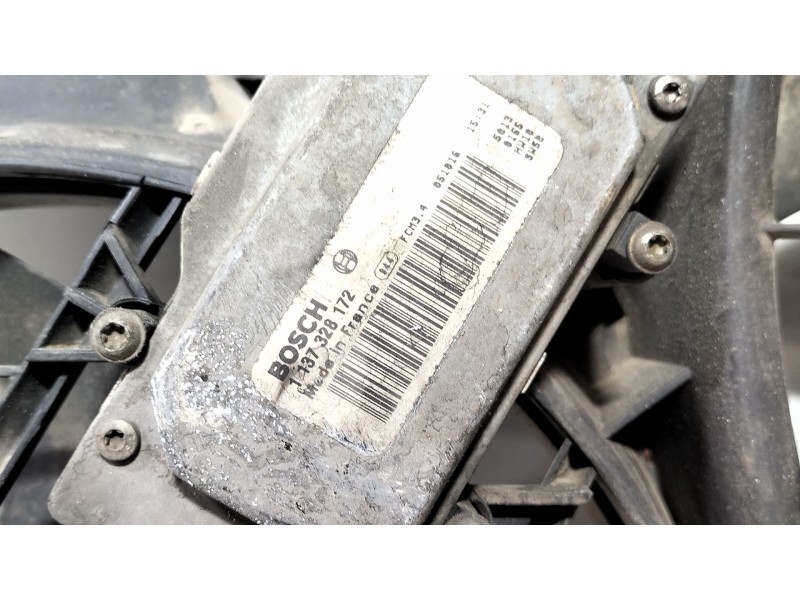 Recambio de electroventilador para volkswagen touareg (7la, 7l6, 7l7) 5.0 v10 tdi referencia OEM IAM 7L0121208G  