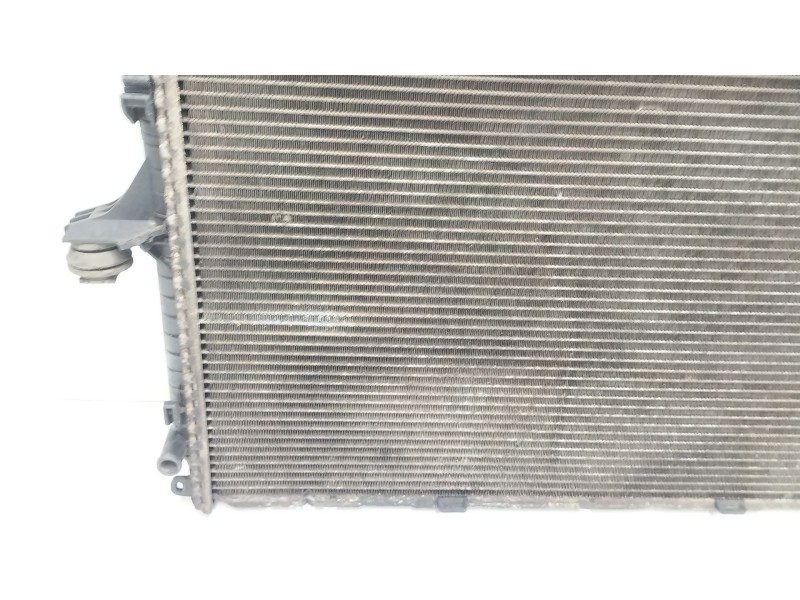 Recambio de radiador agua para volkswagen touareg (7la, 7l6, 7l7) 5.0 v10 tdi referencia OEM IAM 7L6121253E  