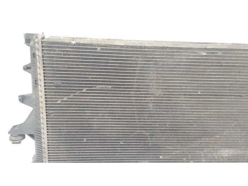 Recambio de radiador agua para volkswagen touareg (7la, 7l6, 7l7) 5.0 v10 tdi referencia OEM IAM 7L6121253E  