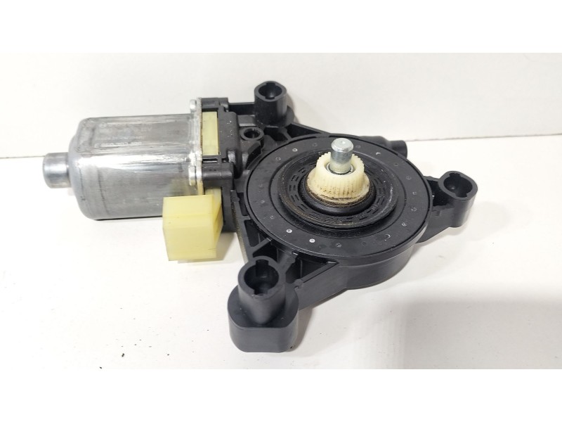 Recambio de motor elevalunas delantero derecho para seat leon st (5f8) 1.0 tsi referencia OEM IAM 5Q0959802B  
